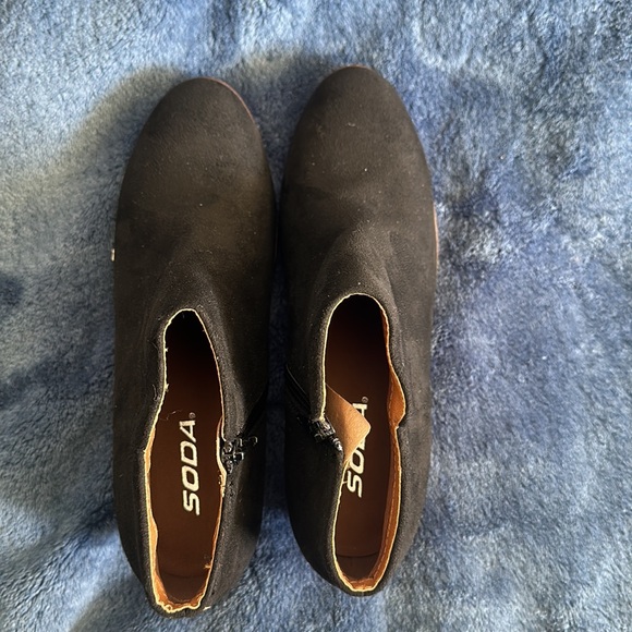 Black Suede Boots - Picture 5 of 5